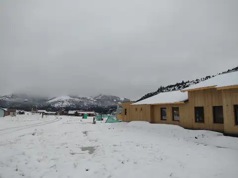 Lote abajo del club house  Villa Pehuenia