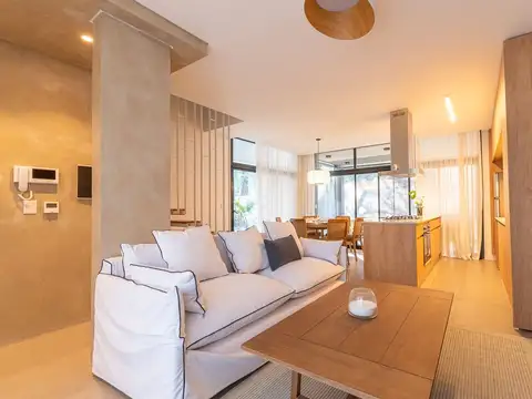 Venta Dúplex 4 amb. en Barrio Constancia Leloir