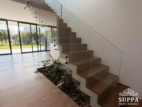 Casa en Venta al Noreste