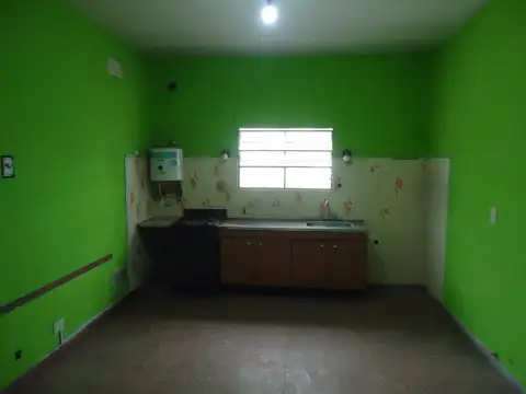 Casa en Venta en Burzaco, USD 65.000