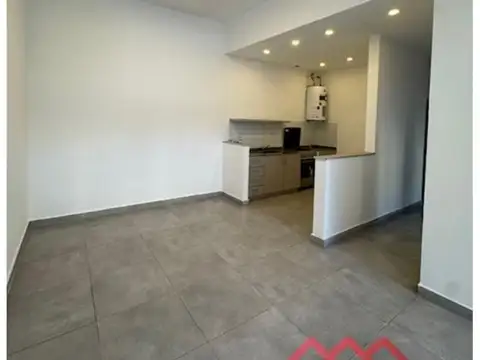 PH en ALQUILER - Caseros