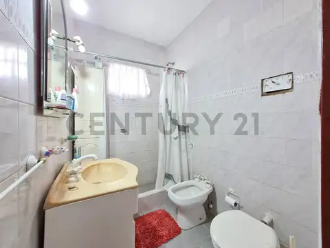 152 e/445 y 446 , Piso 0