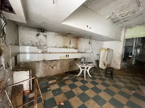 Local en Alquiler 50 años