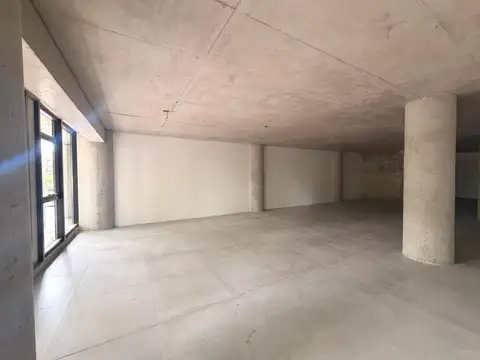 Oficina en Venta al Este