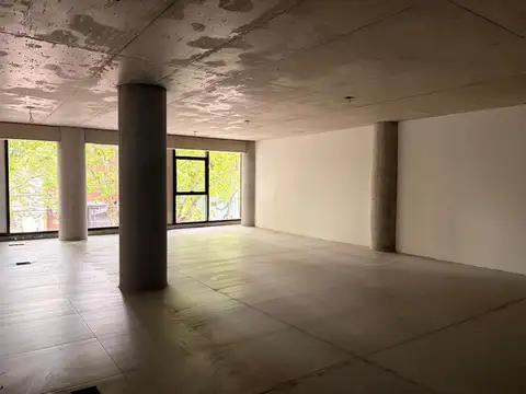 Oficina en Venta con 1 cochera