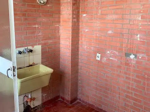 Departamento en alquiler 3 ambientes  - LINIERS