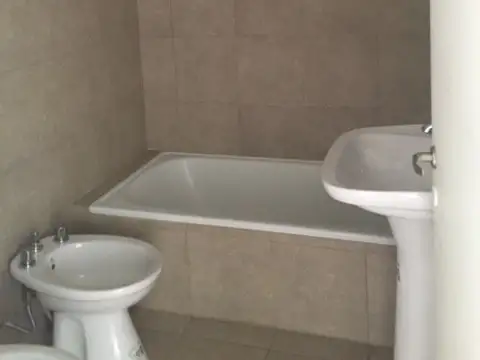 Departamento en Venta en Munro, USD 165.000