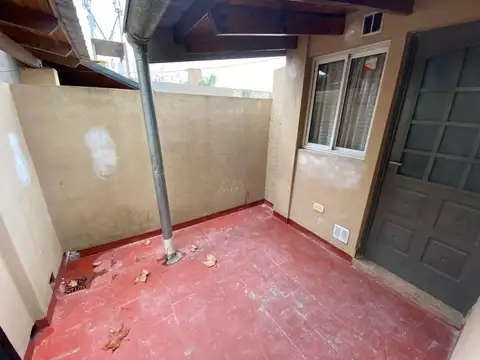 Depto Tipo Casa en Alquiler al Noreste