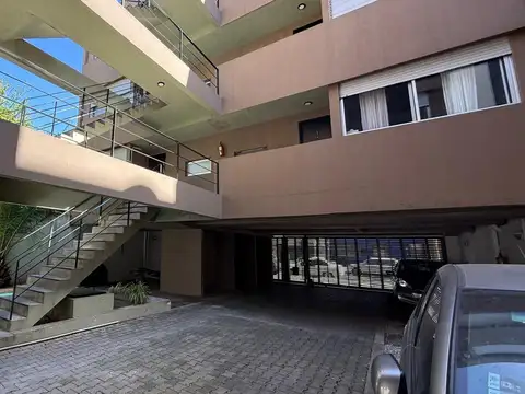 Departamento en Venta en Acassuso Vias  /  Santa Fe, Acassuso
