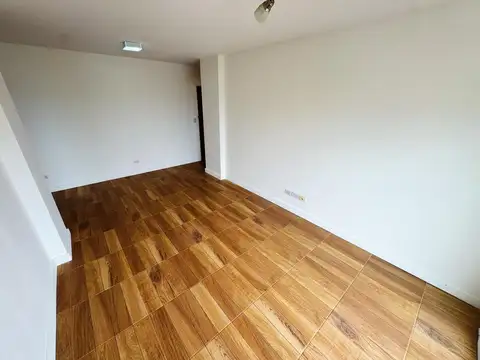Departamento en Alquiler en San Fernando Vías  /  Centro, $ 720.000