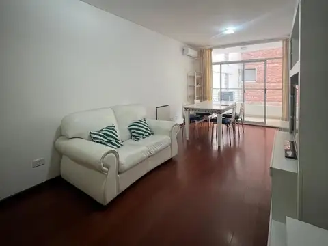Avenida Luis María Campos 300