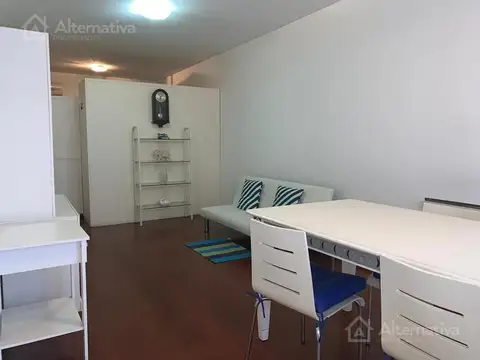 Avenida Luis María Campos 300