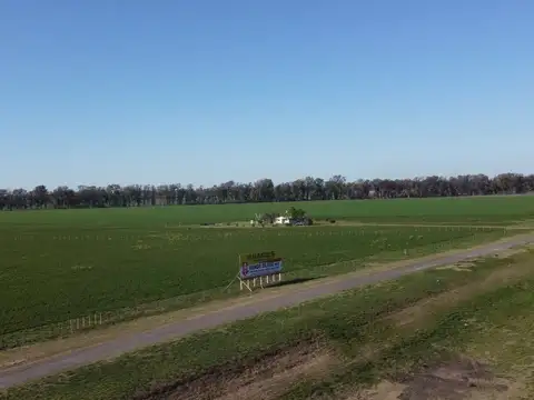 Acceso Oeste km 64 100