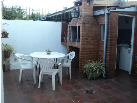 Dúplex  3 ambientes c/patio y parrilla propia.Punta Mogotes