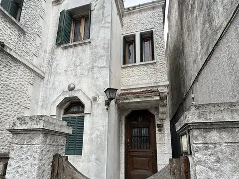 Casa en Alquiler de 3 dormitorios