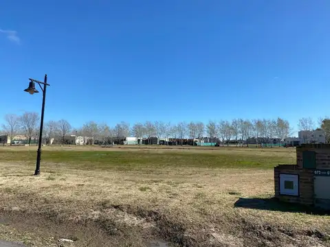 VENTA LOTE CON ANTEPROYECTO PARA VIVIENDA