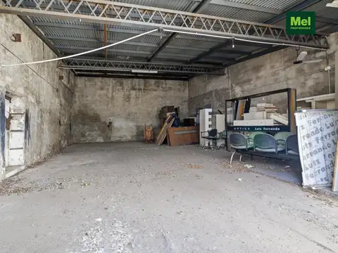 Edificio|2 PH | Venta en bloque en V Urquiza| Galpón/cochera