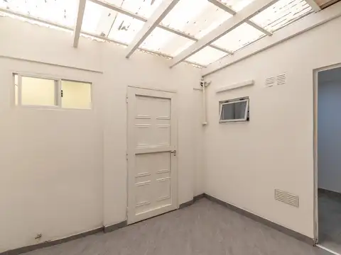 Depto Tipo Casa en Venta de 2 ambientes