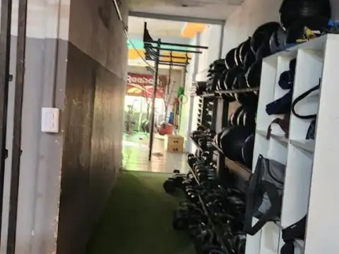 Local comercial/galpón- depósito en venta