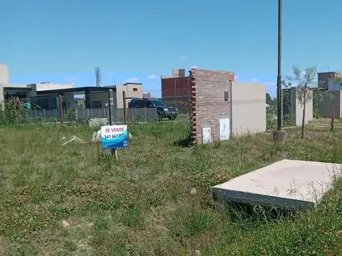 Terreno en Venta en Funes, USD 53.000