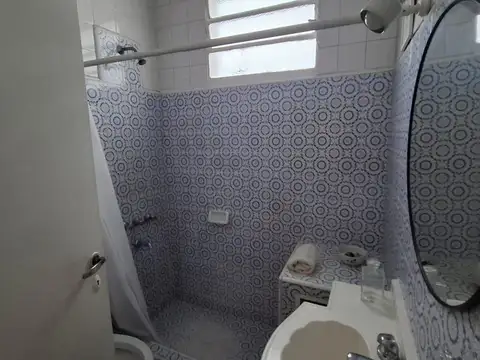 Depto Tipo Casa en Venta en Beccar-Vias/Rolon, USD 130.000