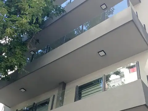 Amplio  Monoambiente 36m2 a estrenar con balcón de categoría