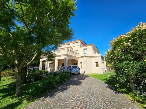 Casa en Bella Vista