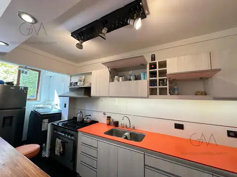 Departamento 4 ambientes con 2 baños