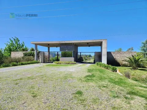 Ruta 54 km 0,2  Barrio privado Rincón del Sauce