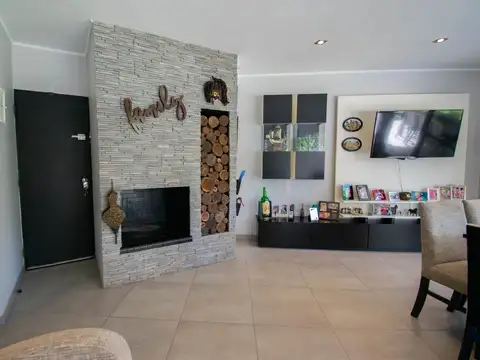 Casa en Venta en City Bell, USD 240.000