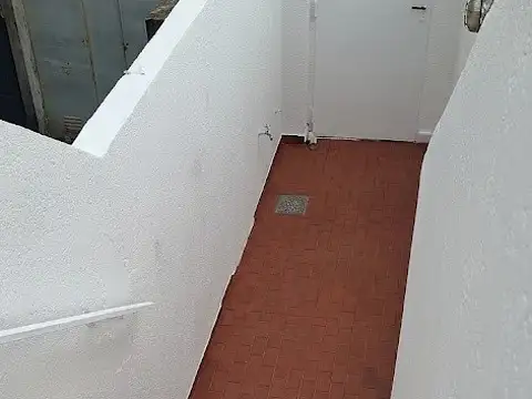 Depto Tipo Casa en Alquiler en Villa del Parque, $ 1.400.000