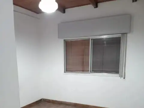 Amplia casa en San Miguel, excelente ubicación