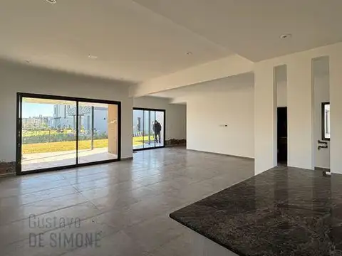 Casa en venta 4 amb barrio cerrado San Felipe Canning
