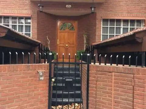 ALQUILER - PH 4 AMBIENTES - VILLA URQUIZA