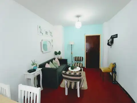 Departamento 2 ambientes con patio a 3 cuadras del mar!