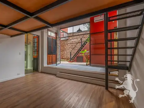 Depto Tipo Casa 3 ambientes con 2 baños