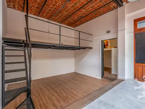 Depto Tipo Casa en Venta en Coghlan, USD 220.000