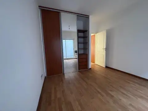 VENTA DPTO 2 AMBIENTES FLORES A ESTRENAR C/PATIO