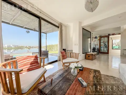 Casa en Alquiler Temporal en Villanueva, USD 5.500
