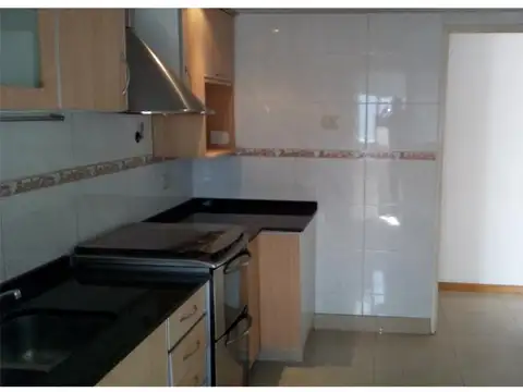 Departamento en Alquiler en Ramos Mejia Sur, $ 1.300.000