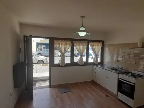 Departamento de 1 dormitorio con baulera en alem