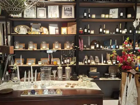 Local en Venta en La Plata [Cod: 749]