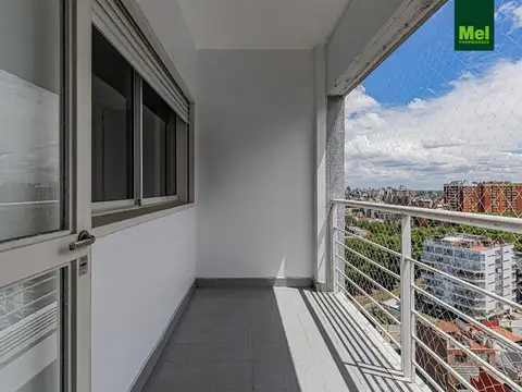 Departamento en Alquiler en Coghlan, $ 550.000