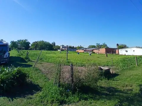 Terreno de 5961 M² con casa a reciclar.