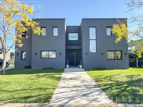 Casa en Venta en San Sebastian, Countries y Barrios Cerrados en Escobar