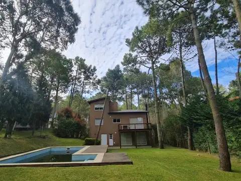 Casa en Venta de 4 dormitorios