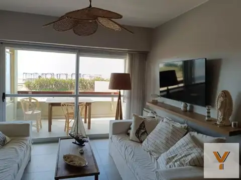 Departamento 3 ambientes con 2 baños