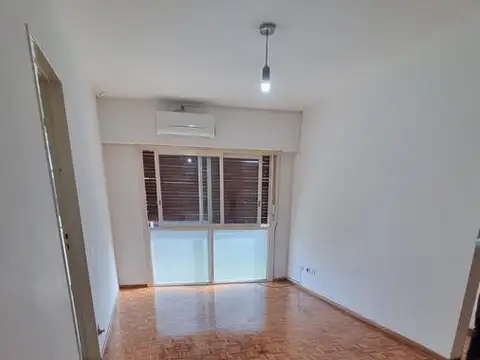 Departamento - Olivos-Vias/Rio