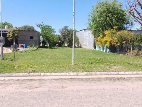 Terreno en Venta en Cavour, USD 15.000