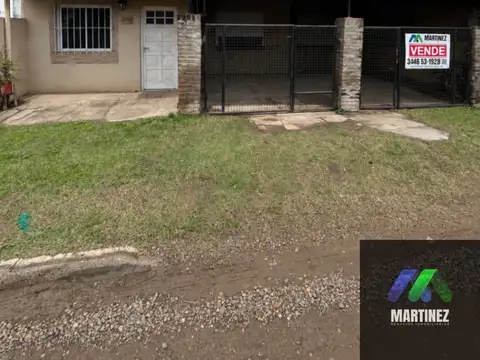 Casa en venta c/ cochera en Gualeguaychú